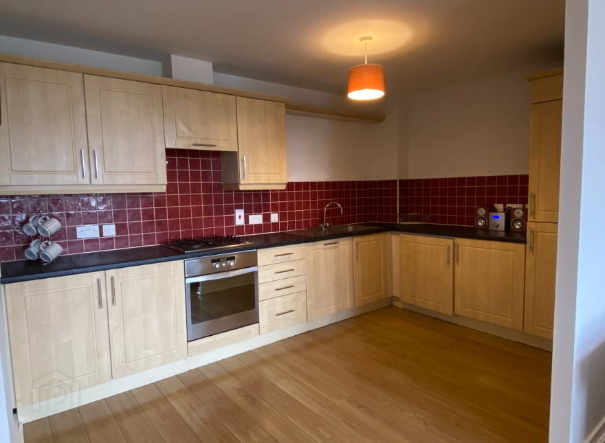 36 Queens Square, Belfast, BT1 3FF