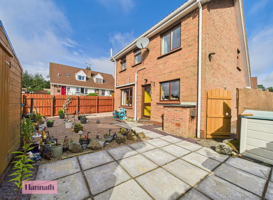 4 Breezemount Manor, Hamiltonsbawn, Armagh, BT61 9SQ