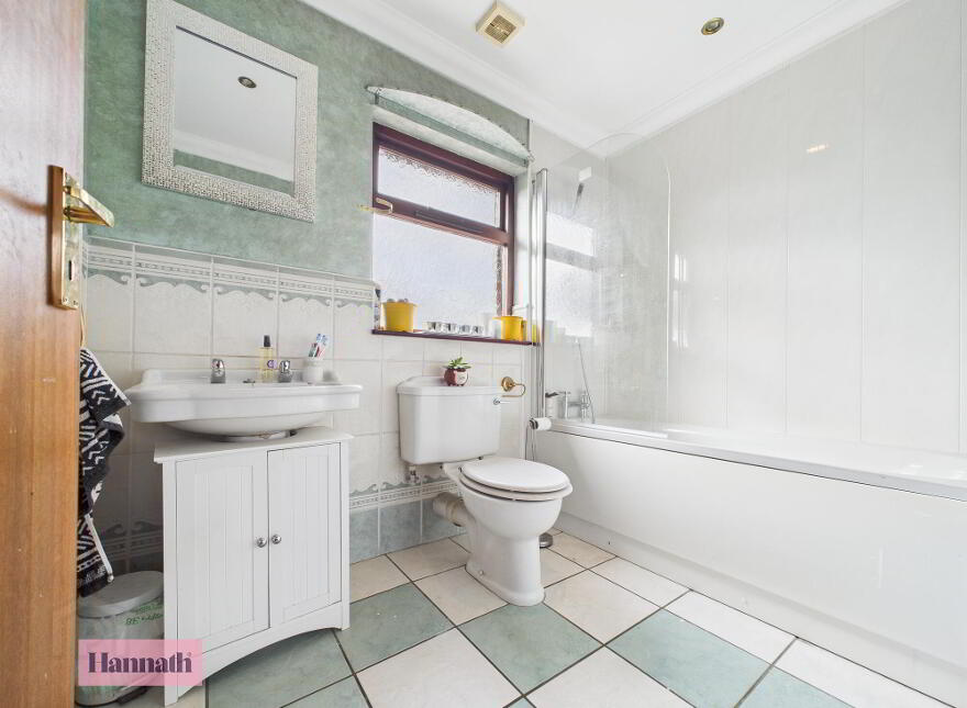 4 Breezemount Manor, Hamiltonsbawn, Armagh, BT61 9SQ