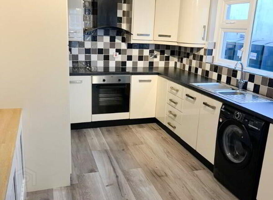 13 Ebrington Street, Derry, BT47 6EJ