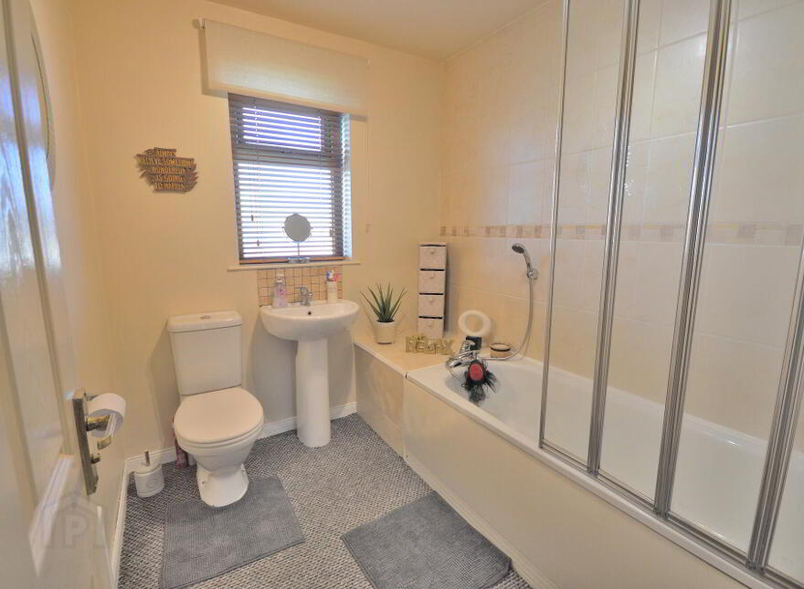 35 Stonebridge Square, Bangor, BT23 7QU