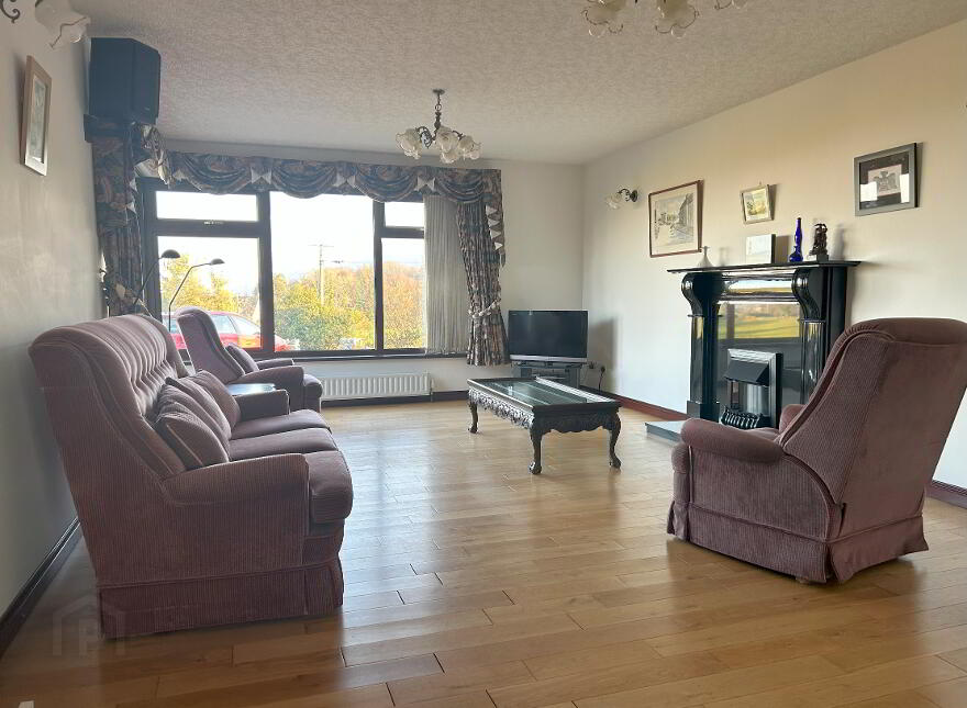 44 Ballyhafry Road, Bryansford, Newcastle, BT33 0PS