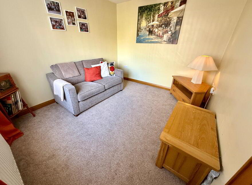 2a Kingsfort Park, Derry, BT48 7SY