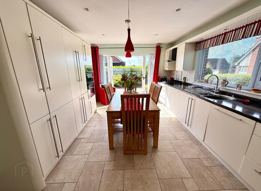 2a Kingsfort Park, Derry, BT48 7SY