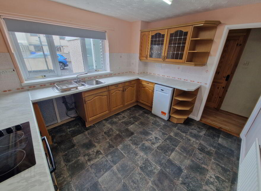 18 Ashgrove, Antrim, BT41 2BL