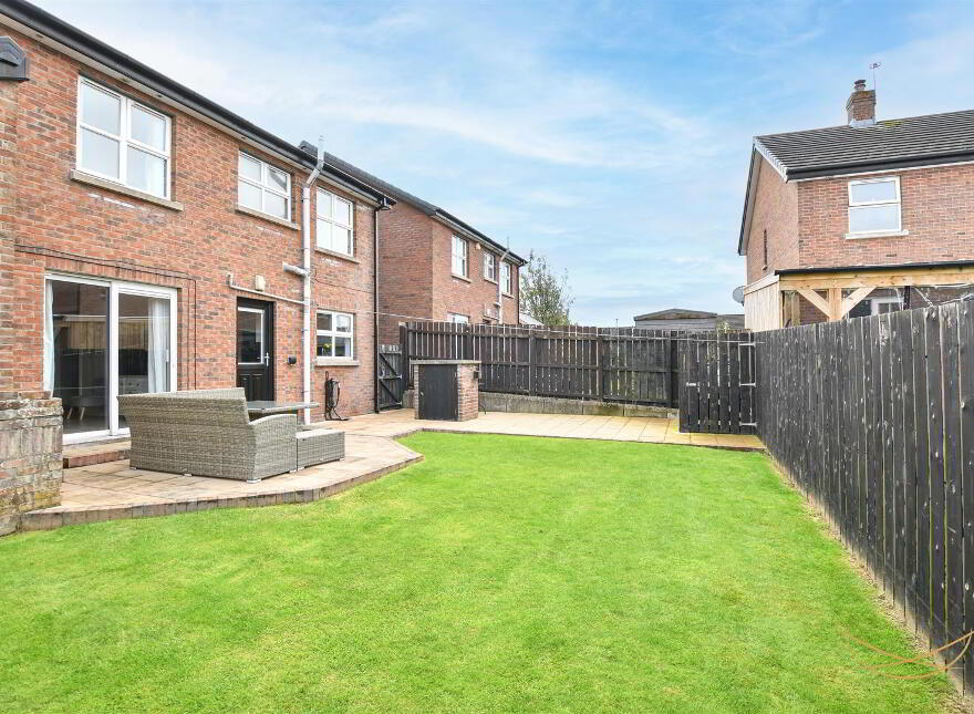 82 Gateside Manor, Ballyclare, BT39 9GA