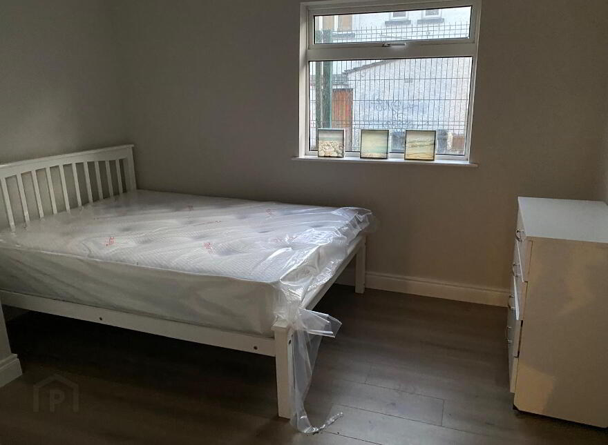 29 Wellington Park, Belfast, BT9 6DL
