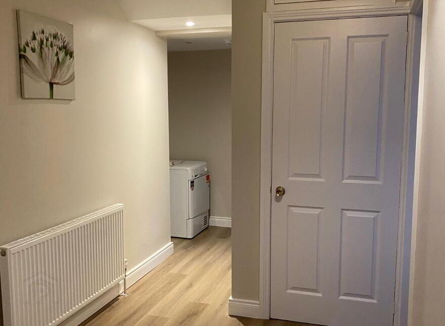 29 Wellington Park, Belfast, BT9 6DL