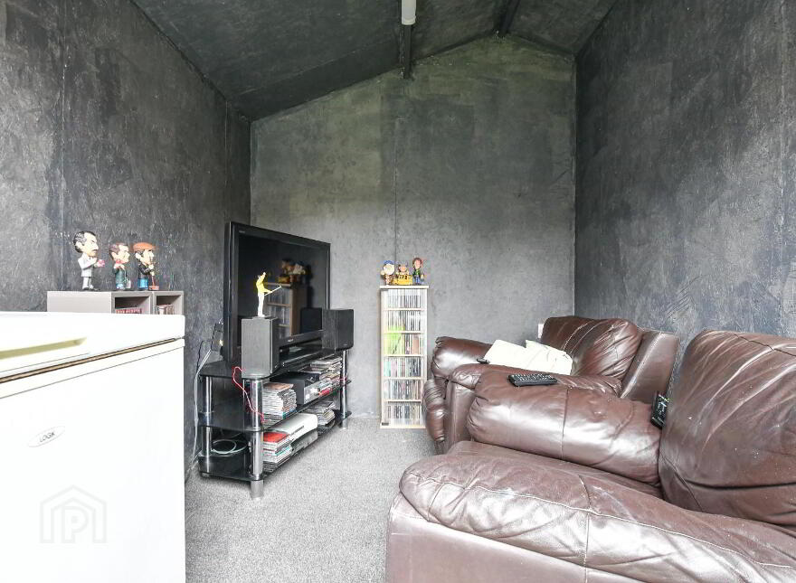 36 Dermott Park, Comber, Newtownards, BT23 5JQ