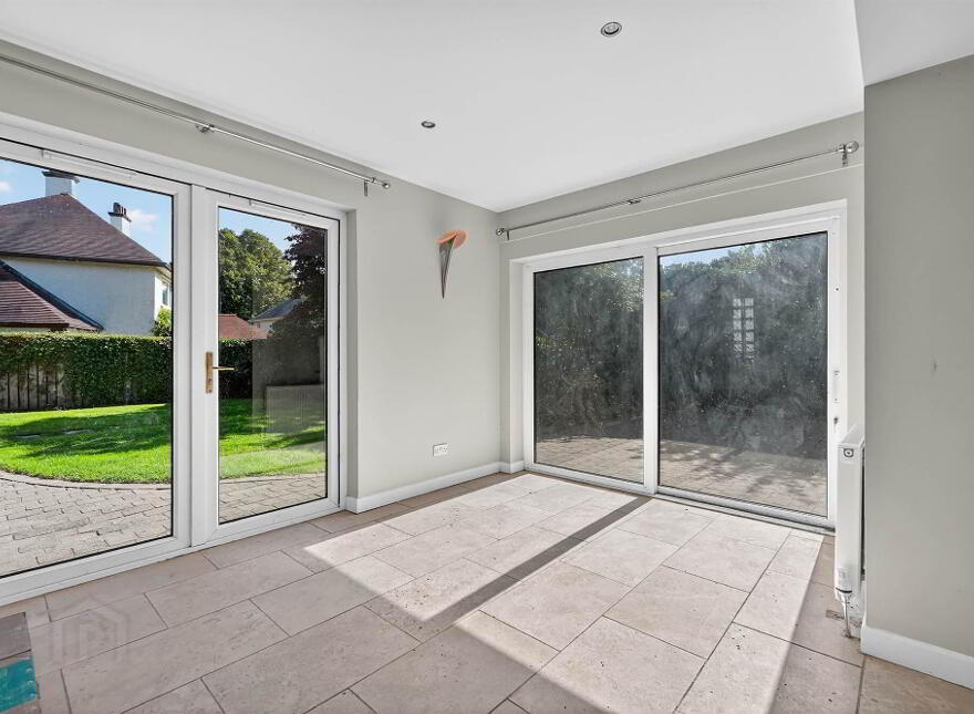 15 Bristow Park, Malone, Belfast, BT9 6TF