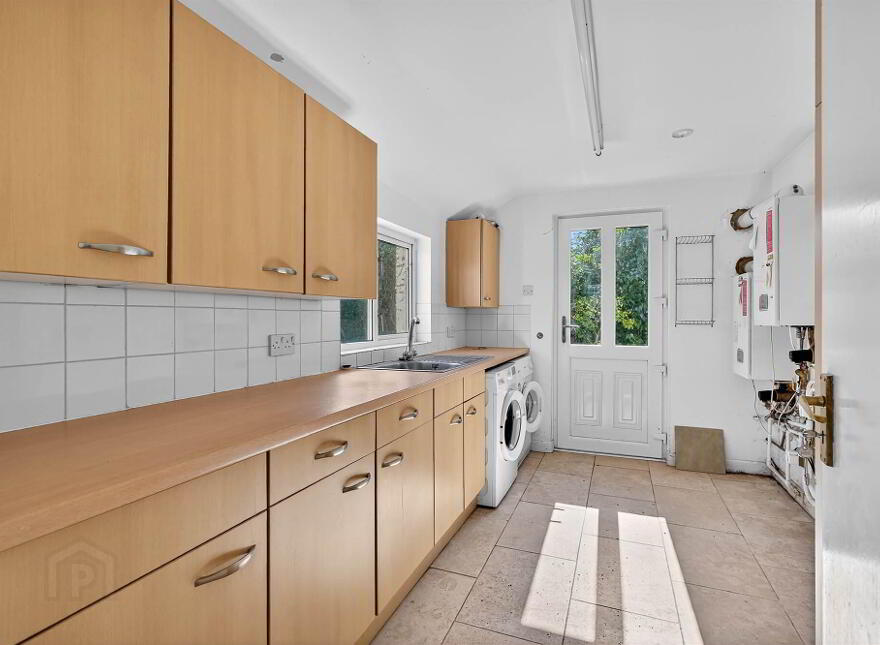 15 Bristow Park, Malone, Belfast, BT9 6TF