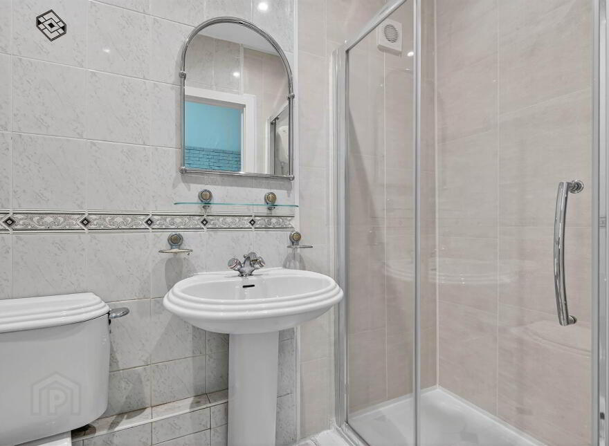 15 Bristow Park, Malone, Belfast, BT9 6TF
