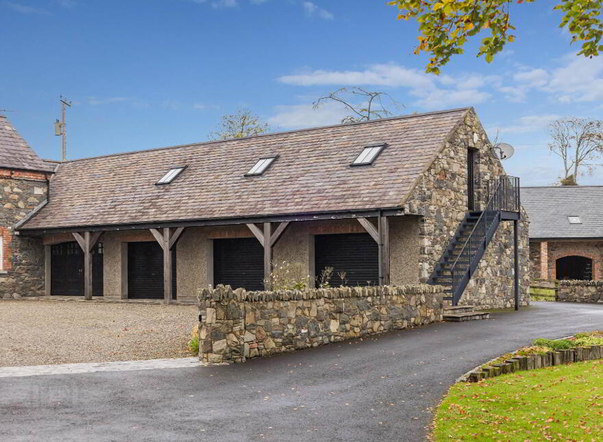 The Loft Apartment, 15 Reservoir Road, Banbridge, BT32 4LD