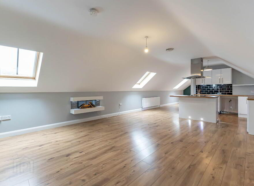 The Loft Apartment, 15 Reservoir Road, Banbridge, BT32 4LD