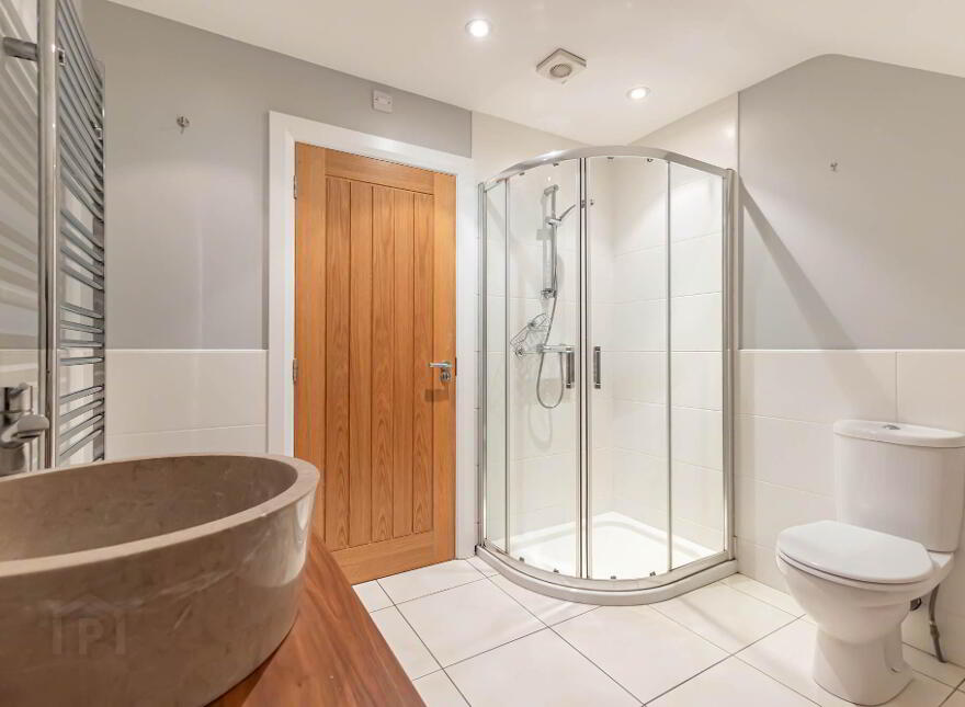The Loft Apartment, 15 Reservoir Road, Banbridge, BT32 4LD