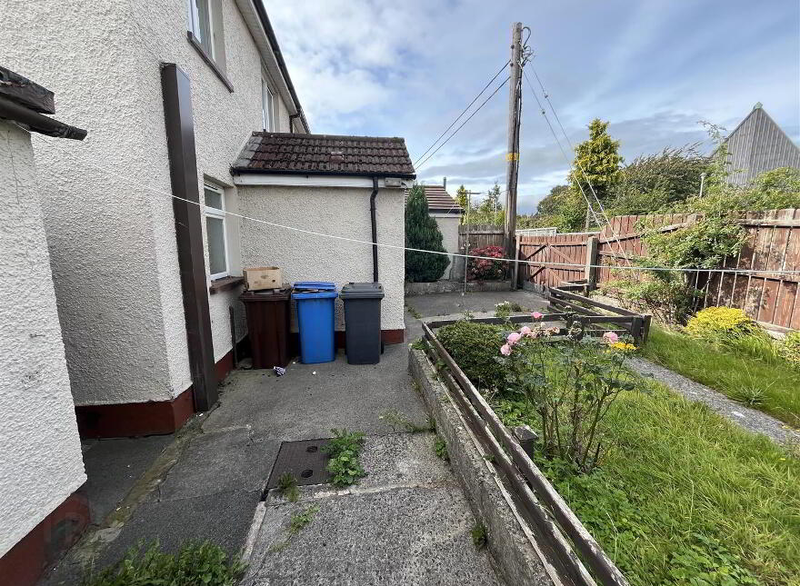 39 Orior Road, Newry, BT35 6EL