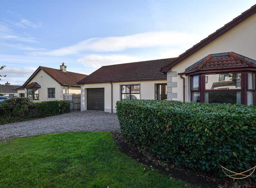 14 Croft Manor, Ballygally, Larne, BT40 2RU