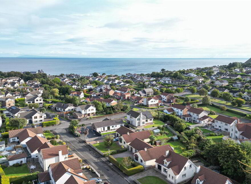 14 Croft Manor, Ballygally, Larne, BT40 2RU