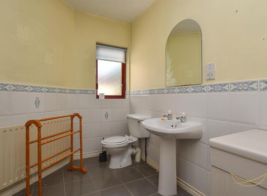14 Croft Manor, Ballygally, Larne, BT40 2RU