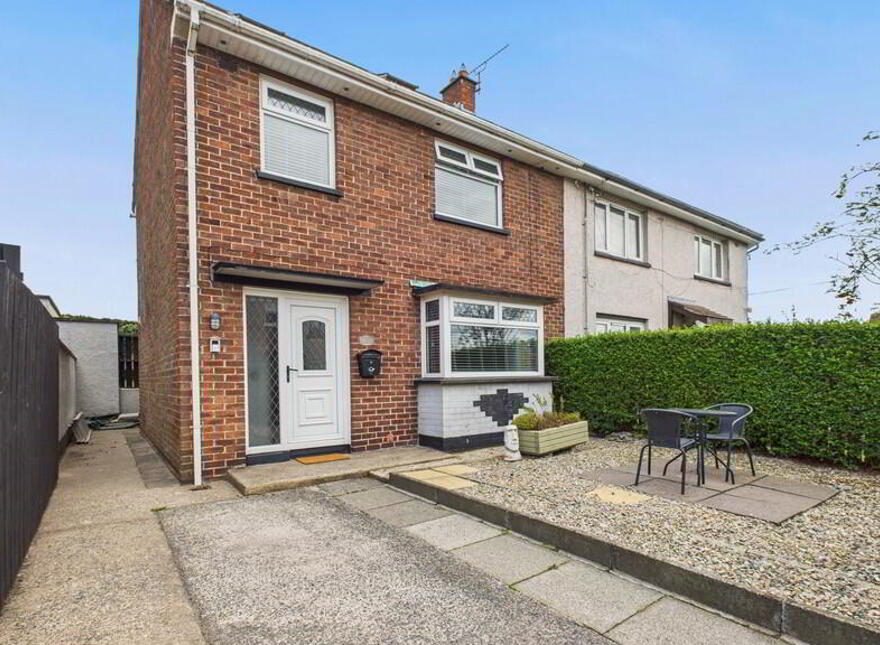 49 Hill Crest, Bangor, BT20 4EH
