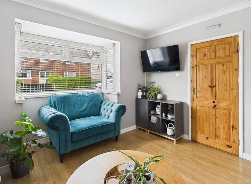 49 Hill Crest, Bangor, BT20 4EH