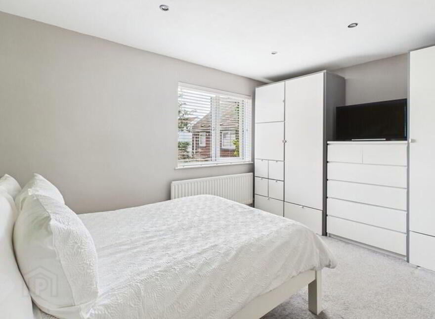 49 Hill Crest, Bangor, BT20 4EH