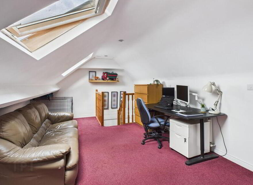 49 Hill Crest, Bangor, BT20 4EH