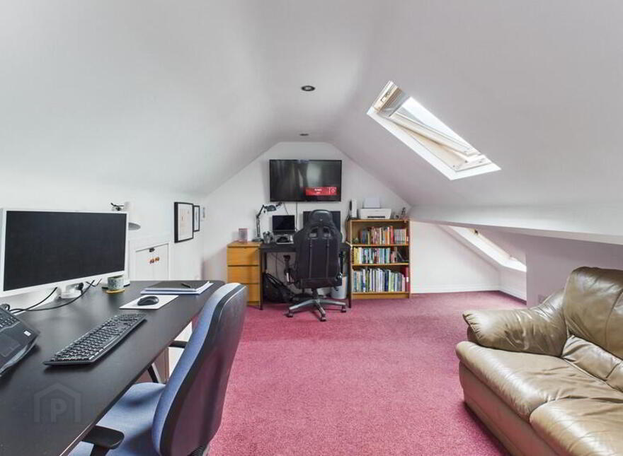 49 Hill Crest, Bangor, BT20 4EH