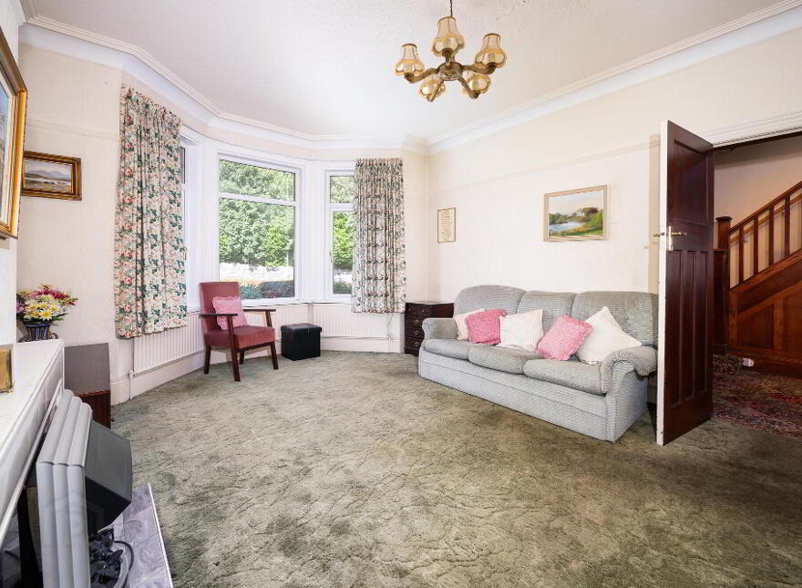 61 Richmond Park, Belfast, BT9 5EF
