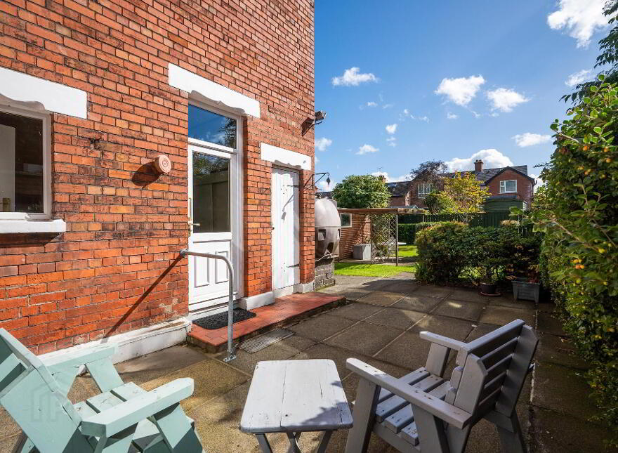 61 Richmond Park, Belfast, BT9 5EF