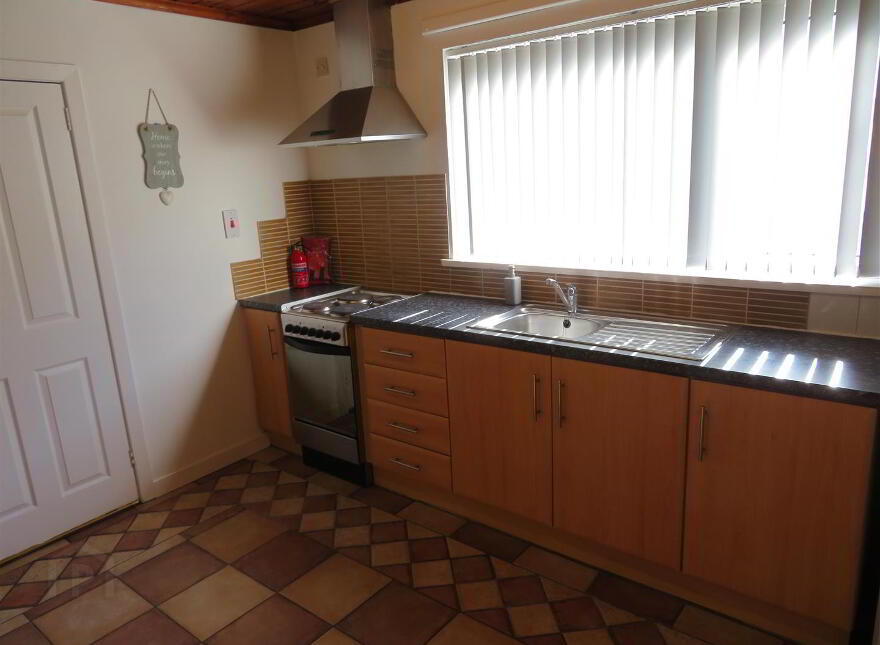 28 Queens Place, Lurgan, BT66 8BY
