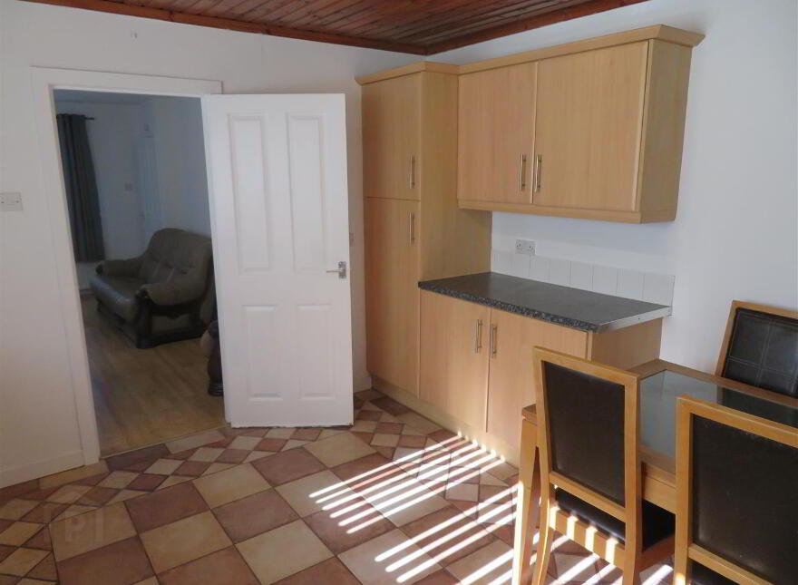 28 Queens Place, Lurgan, BT66 8BY