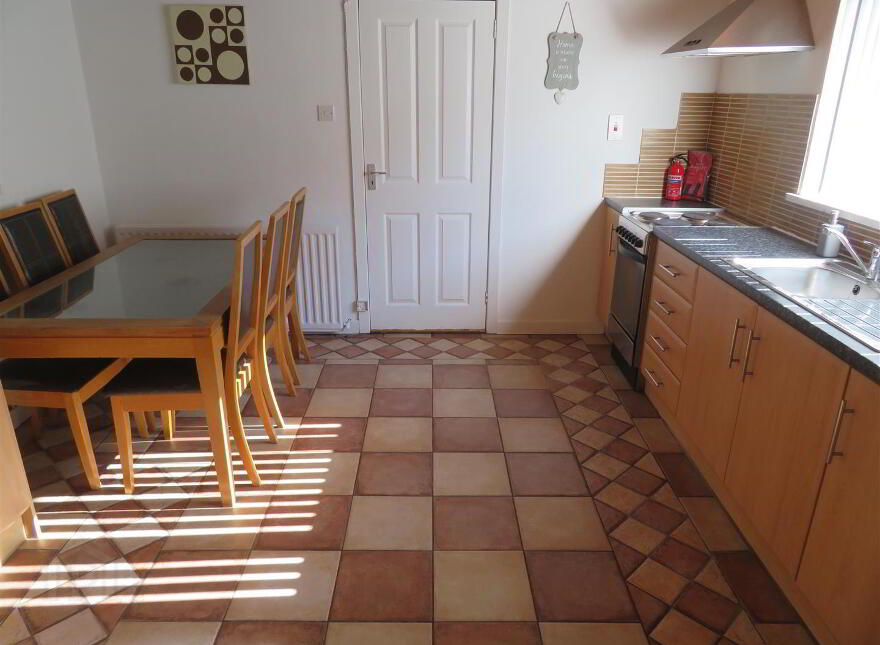 28 Queens Place, Lurgan, BT66 8BY