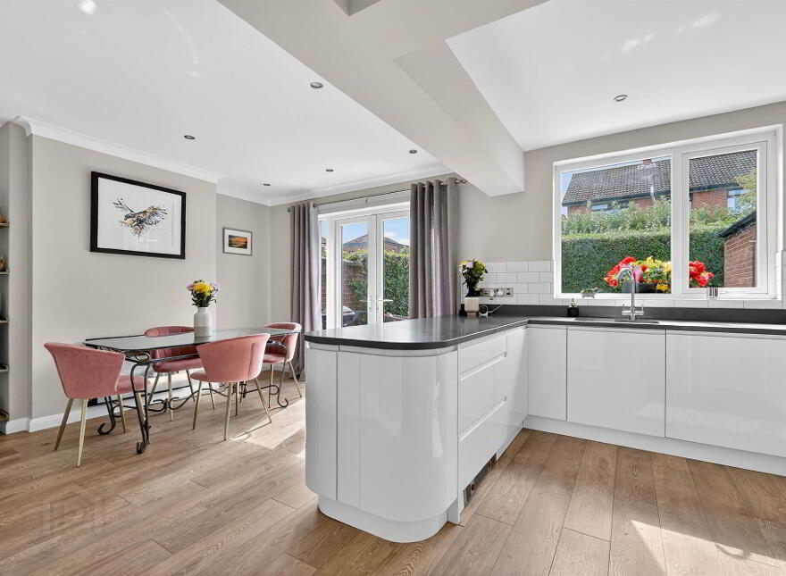 8 Norwood Crescent, Belfast, BT4 2DZ