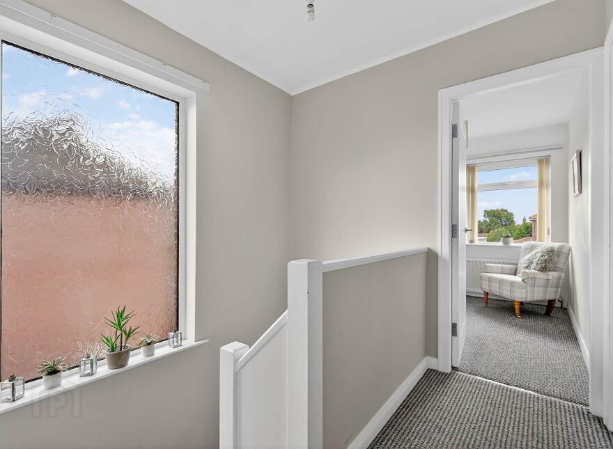 8 Norwood Crescent, Belfast, BT4 2DZ