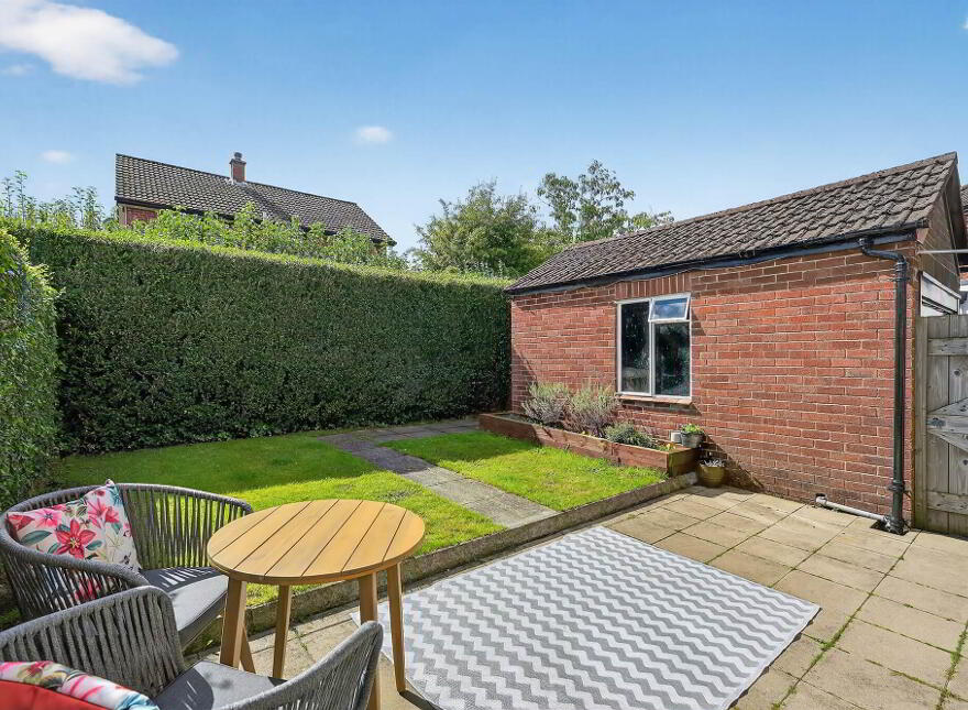 8 Norwood Crescent, Belfast, BT4 2DZ