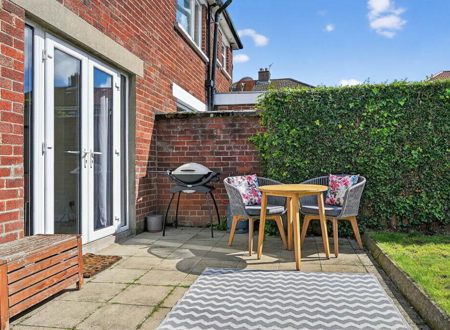8 Norwood Crescent, Belfast, BT4 2DZ