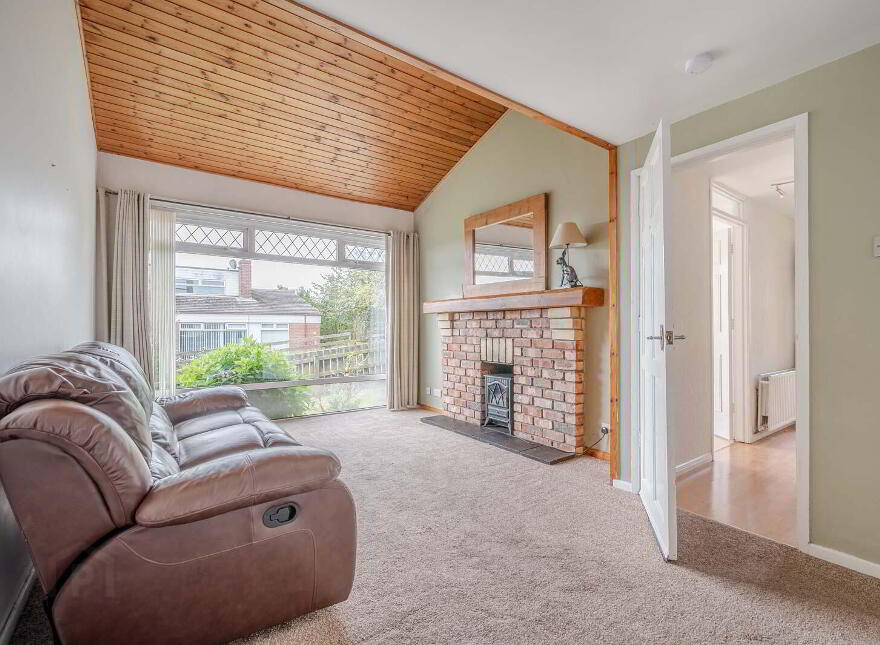 1 Rostrevor Close, Bangor, BT19 1AF