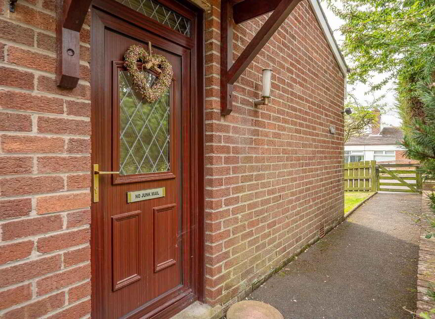 1 Rostrevor Close, Bangor, BT19 1AF