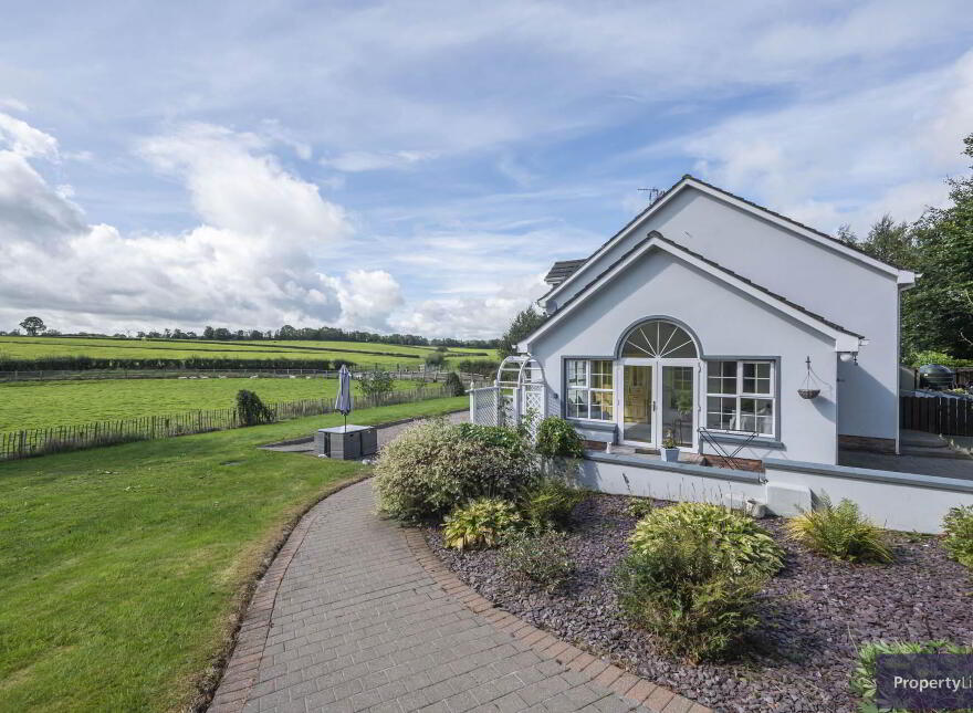 34a Dinnahorra Road, Markethill, BT60 1TR