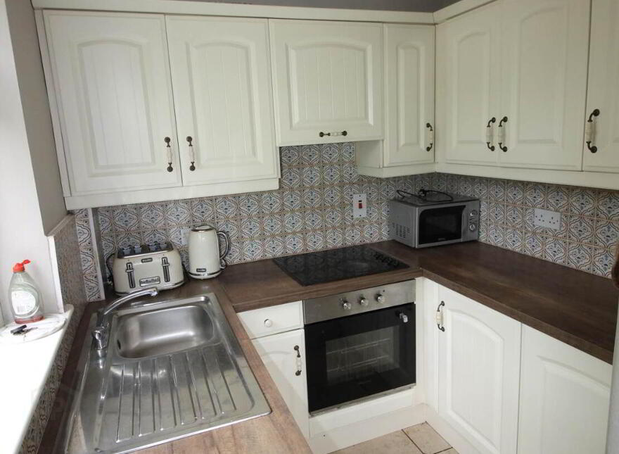 Carrigathou, Coachford, Macroom, P12ED25