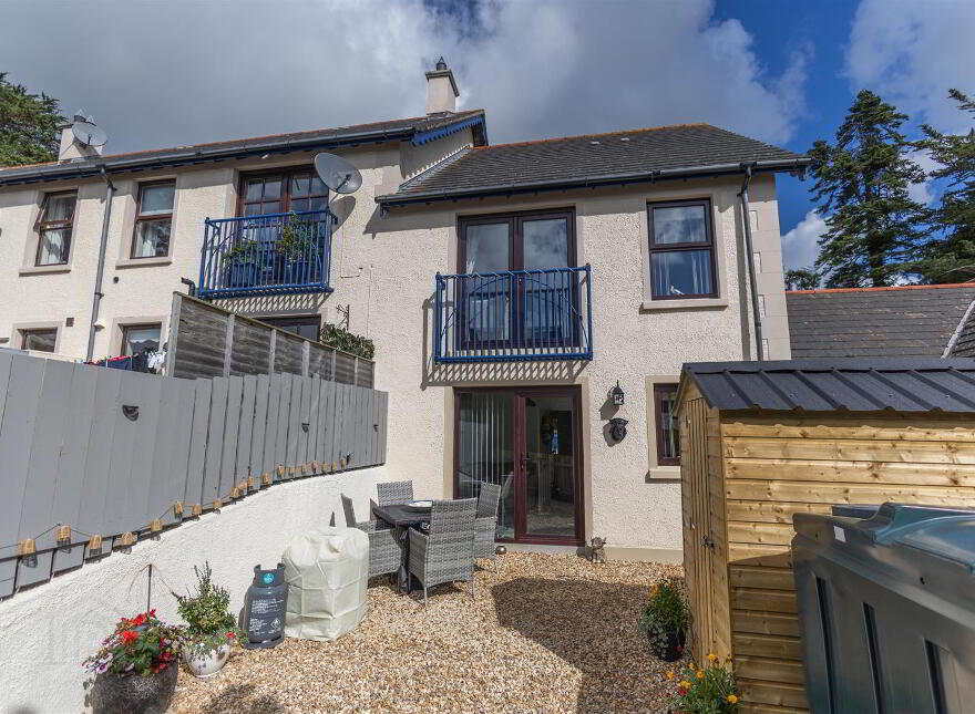 2 The Close, Strathern Manor, Newcastle, BT33 0TG