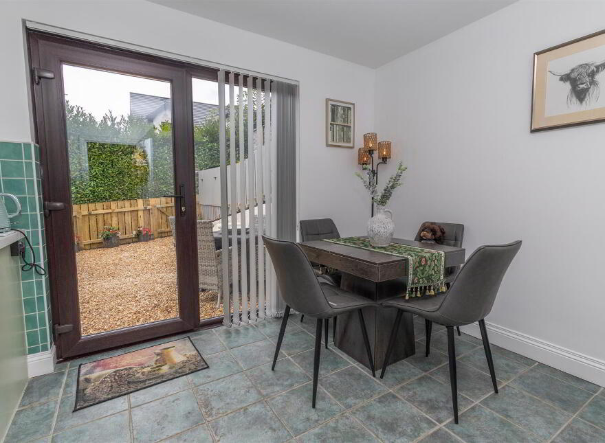 2 The Close, Strathern Manor, Newcastle, BT33 0TG