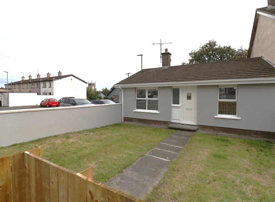 25 Churchview Close, Kilkeel, BT34 4JE