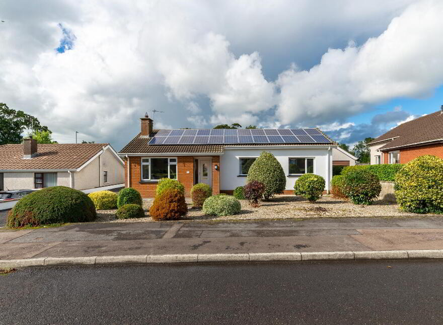 30 St Johns Park, Moira, BT67 0NL photo