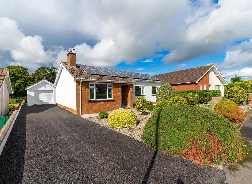 30 St Johns Park, Moira, BT67 0NL