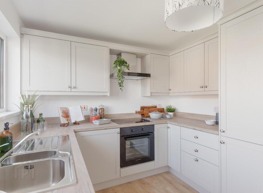 30 St Johns Park, Moira, BT67 0NL