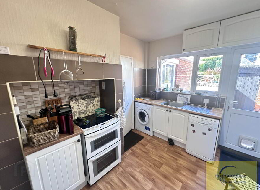 32 Killeaton Crescent, Belfast, BT17 9HD