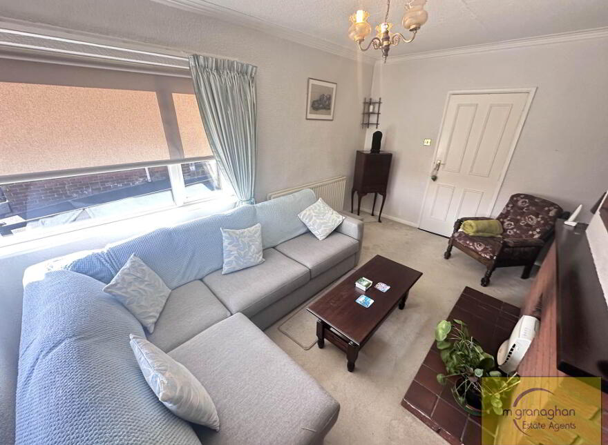 32 Killeaton Crescent, Belfast, BT17 9HD