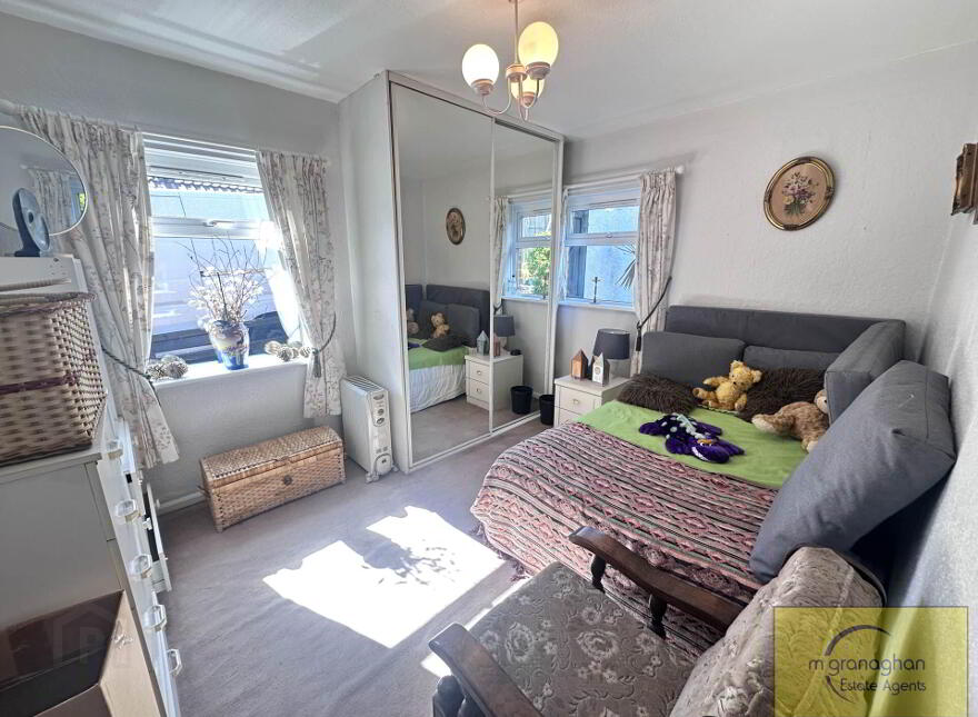 32 Killeaton Crescent, Belfast, BT17 9HD